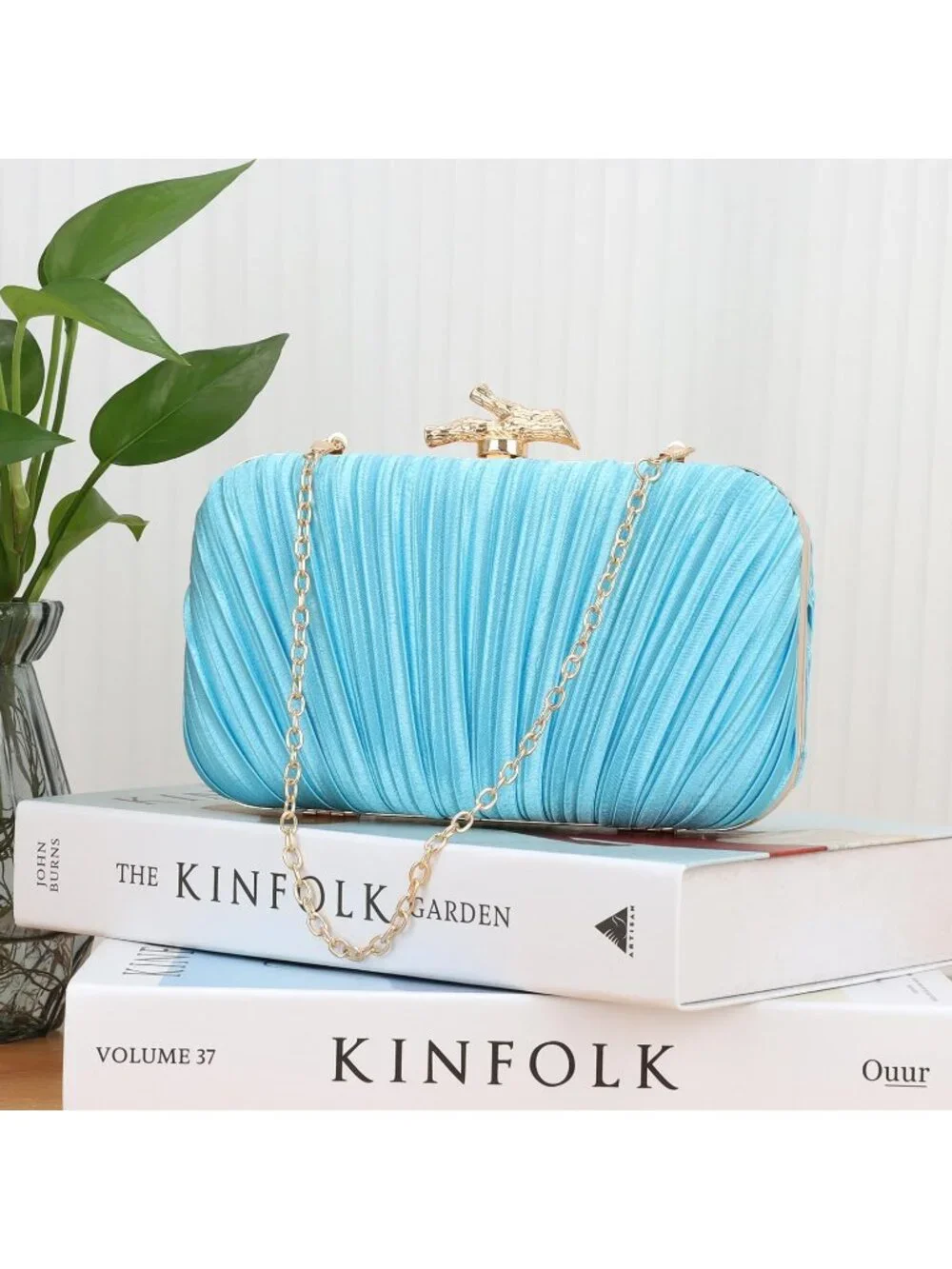 👜 Women's Blue Evening Bag Pleated Clutch Bag with Chain for Wedding Party
